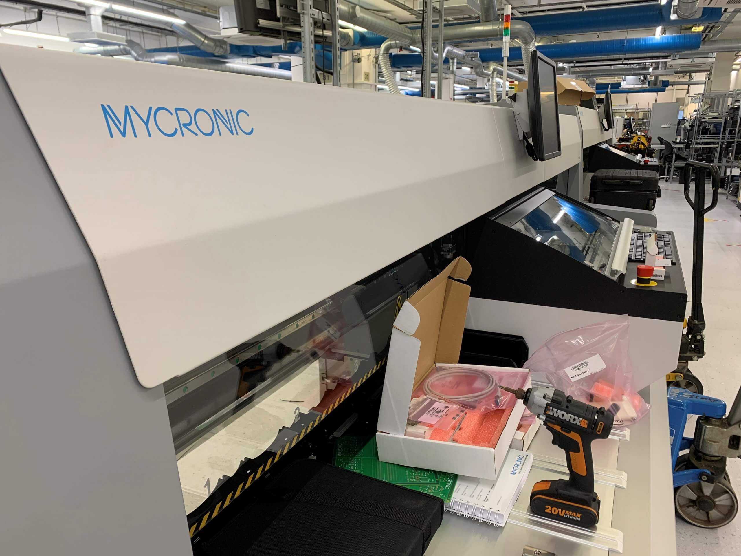 Investing for Growth Axis Electronics